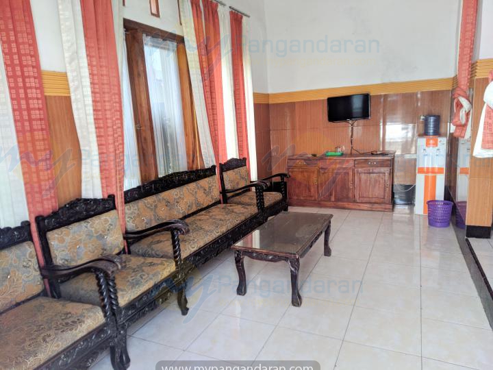     Tampilan Family Room standart AC Hotel sinar rahayu 1 Pangandaran